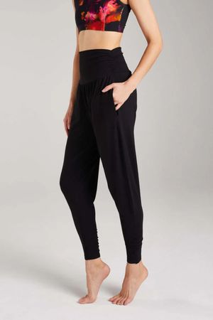 Grace Bamboo Yoga Pants in Black