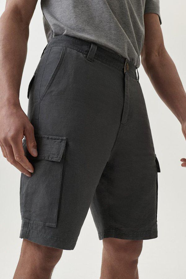 image of Linen Adventure Cargo Shorts in Swamp Green