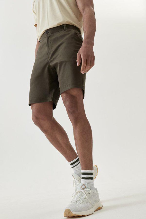image of Finfoot Active Shorts in Earth Brown