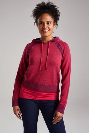 Tolcarne Merino Bamboo Cropped Hoody in Persian Red