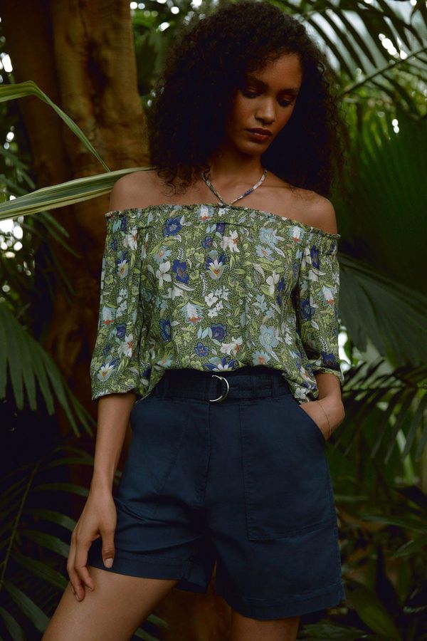 image of Peggy Top with Ecovero in Khaki Folk Floral