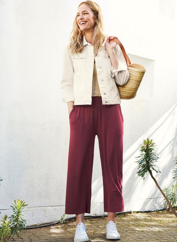 image of Cropped Palazzo Trousers with Ecovero in Bordeaux