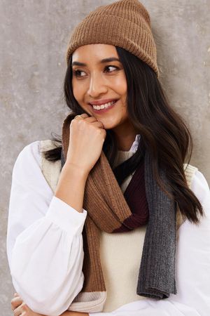 Kealy Merino Lambswool Hat in Caramel