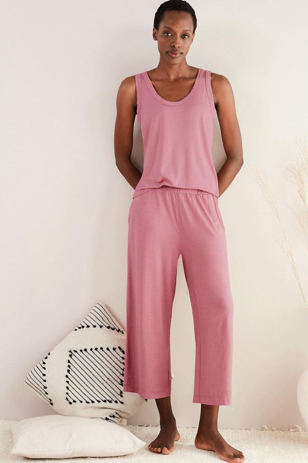 image of Peace Lyocell Cropped Trousers in Dusty Pink