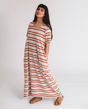 Viola-Sue Organic Cotton Dress in Beige and Clay