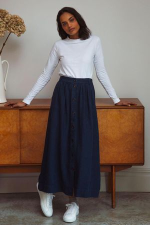 Ursa Linen Skirt in Navy