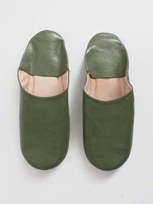 Moroccan Mens Babouche Slippers in Olive