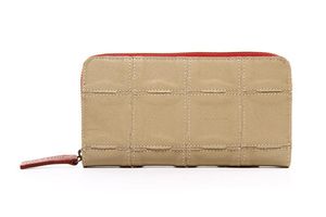 Fire and Hide Purse in Sahara