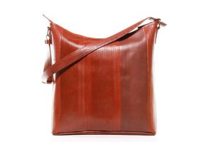 Tooley Tote MK III in Red