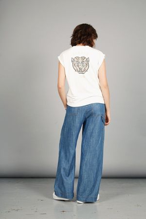 Mantra Tiger Organic Cotton Tee in Off-White