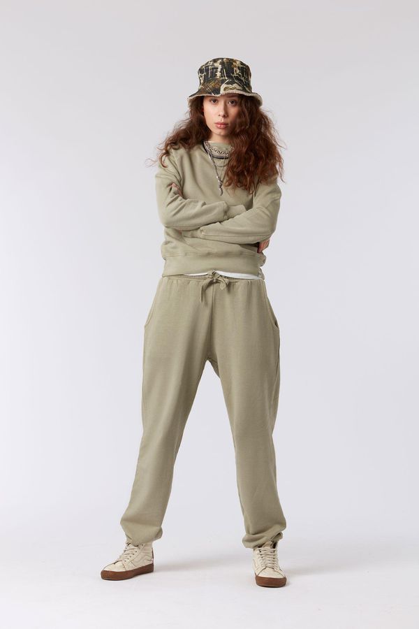 image of Evie Organic Cotton Trackpants in Clay