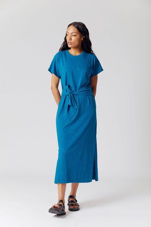Fonda Hemp Twist Midi Dress in Teal Blue