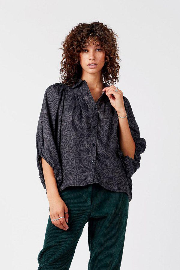 image of Magic Blouse Cupro in Black Tiger Print
