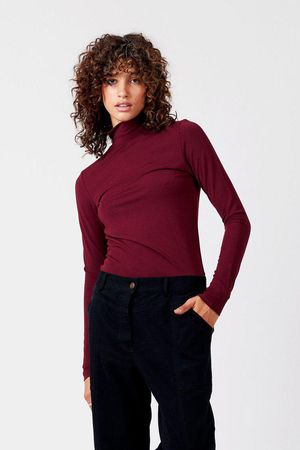 Skinilla Modal Top in Bordeaux