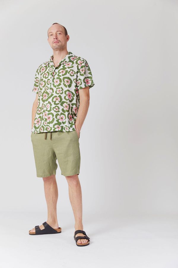 image of Jerry Organic Linen Shorts in Khaki