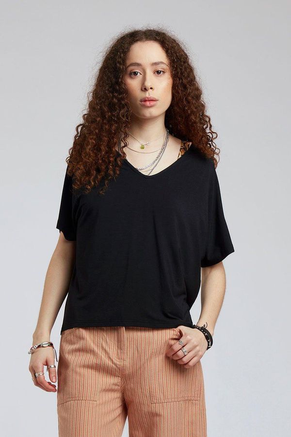 image of Pacha Modal Top in Black