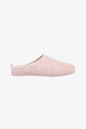 Slippers in Light Pink