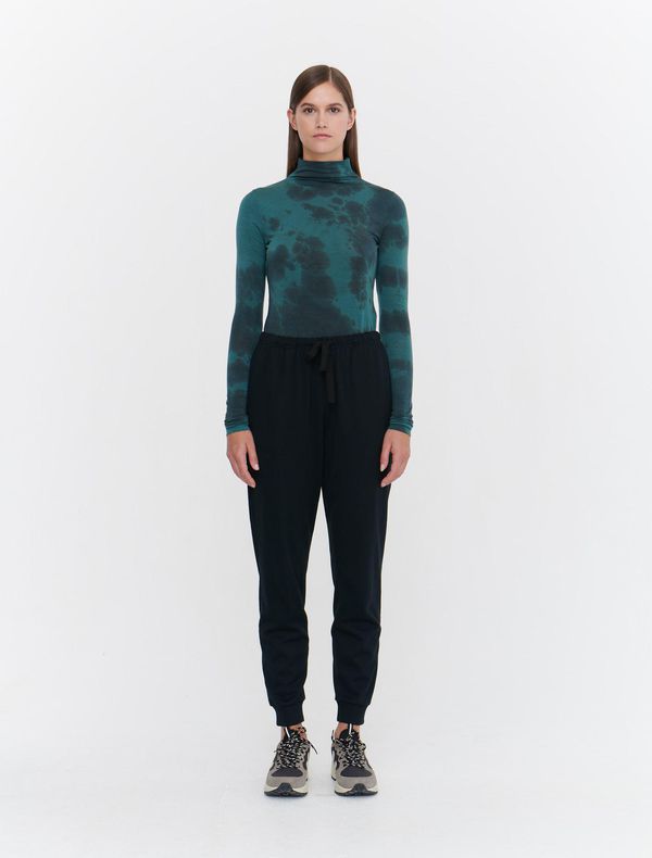 image of Heavy Organic Cotton Slim Jogger in Black