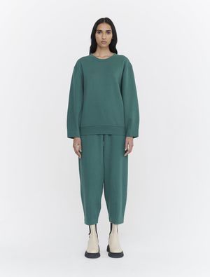 Organic Cotton Brushed Loopback Tulip Crew Neck in Pine