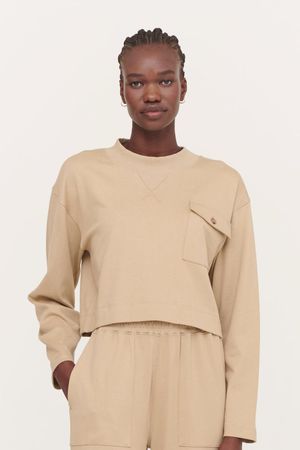 Rhys Organic Cotton Heavy Patch Pocket Cropped Sweat in Sand