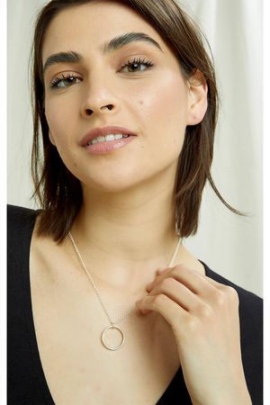 Circle Necklace in Silver