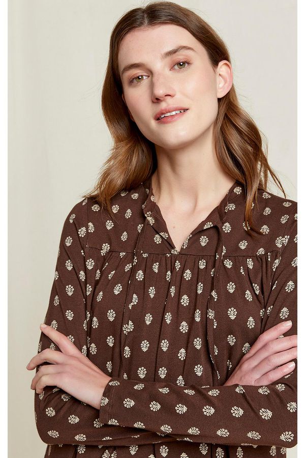 image of Toya Motif Print Top in Brown