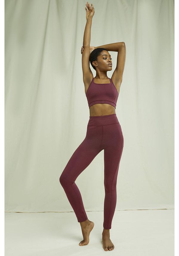 image of Yoga Pocket Leggings in Burgundy