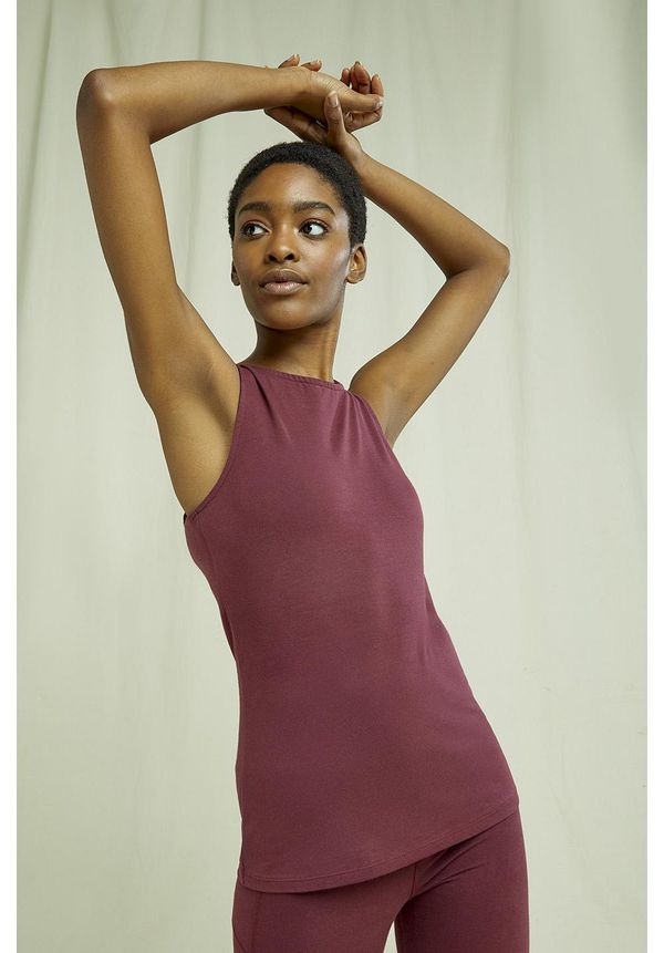image of Yoga Racer Back Vest in Burgundy