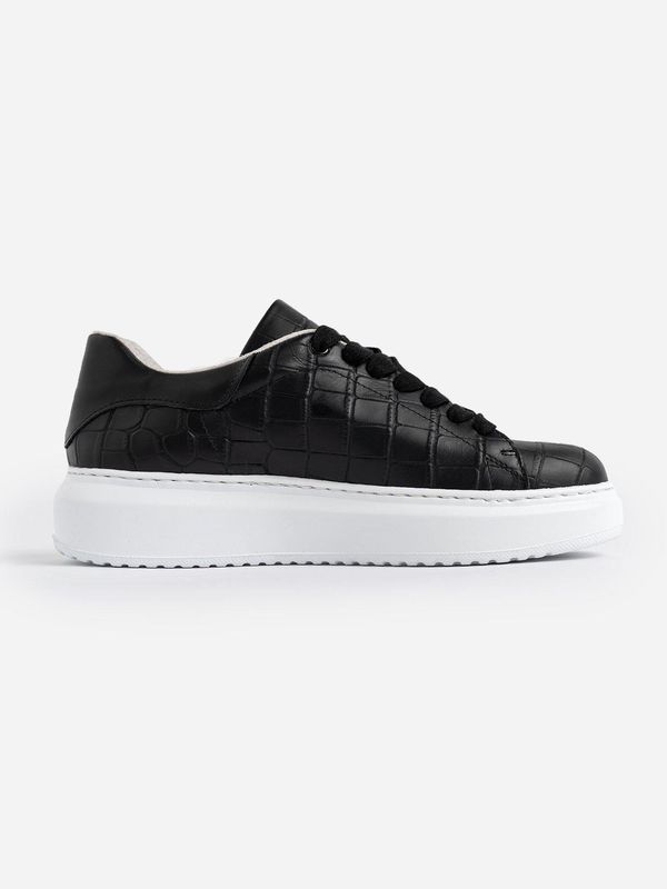 image of Hampstead Trainer in Crocodile
