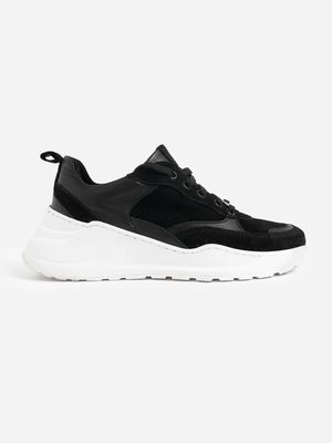 Dalston Trainer in Black