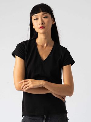 Apartment Tee in Black