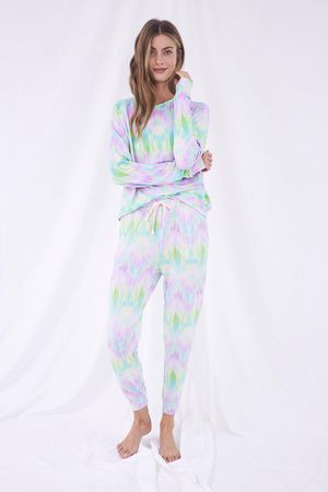 Sweatshirt and Lounge Pant Set in Pastel Ikat