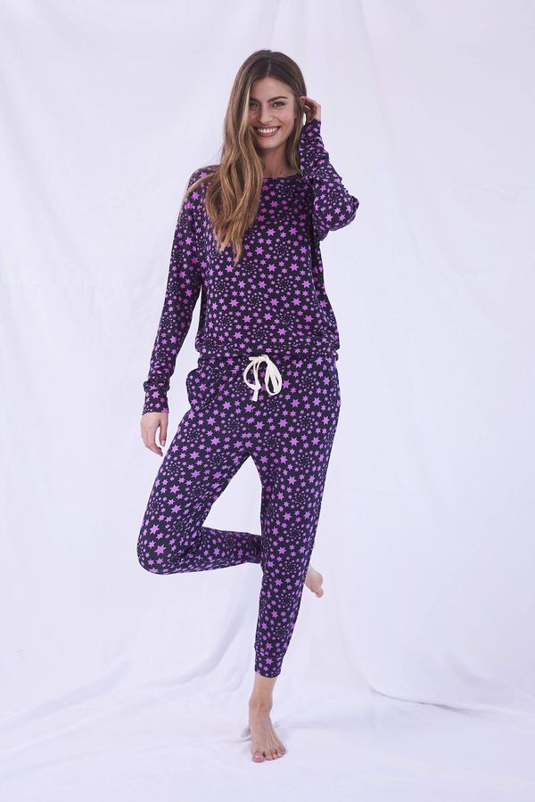 image of Sweatshirt and Lounge Pant Set in Spiral Stars