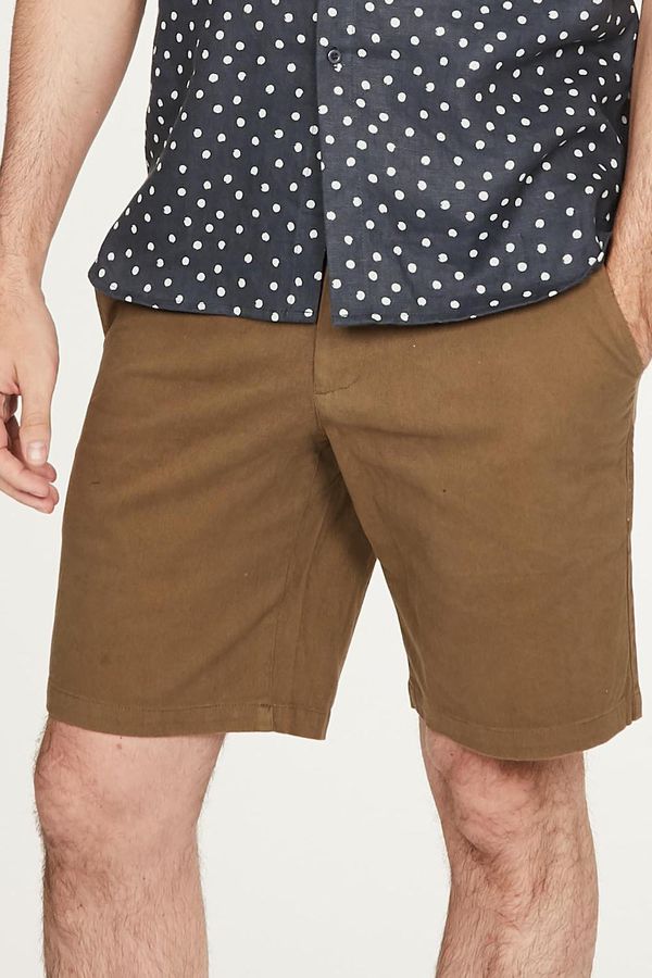 image of Emanuele Organic Cotton Shorts in Khaki Green