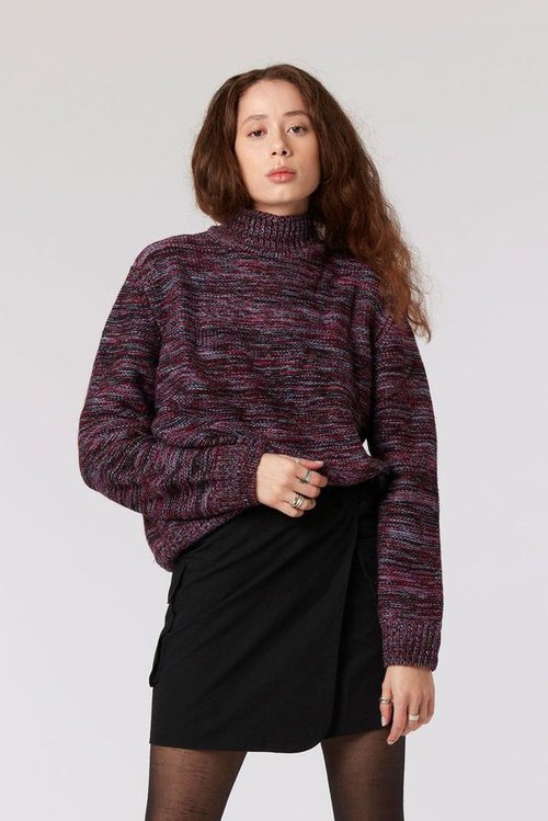 amanda womens merino wool jumper in berry