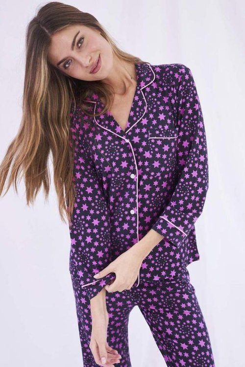womens spiral stars tencel pyjamas in black and pink