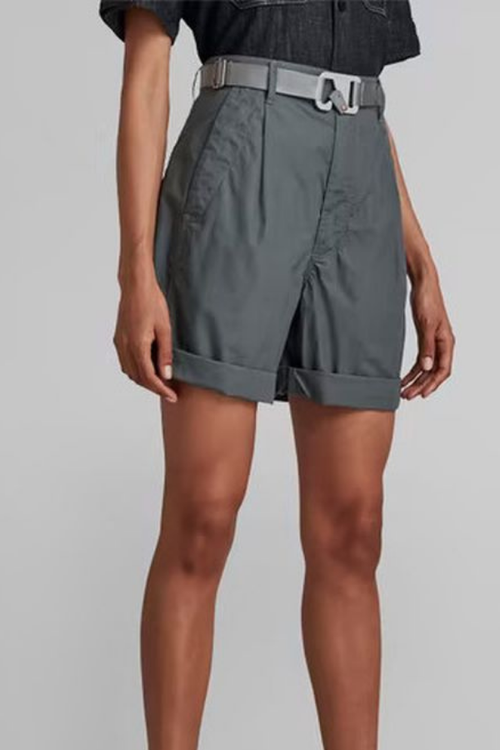sustainable cotton chino shorts in graphite grey