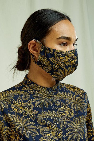 v&a rosa print protective face mask in organic cotton