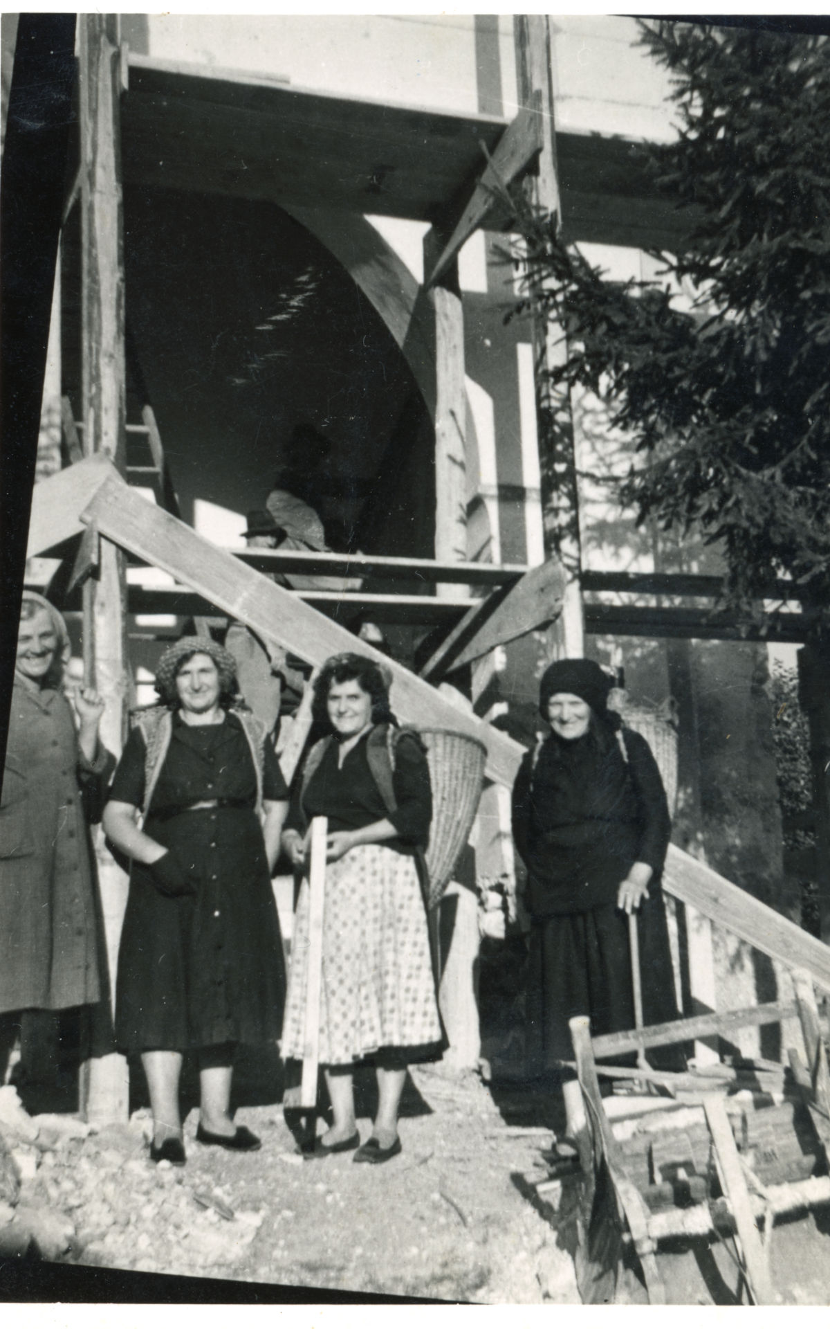 RISTRUTTURAZIONE CHIESETTA SAN DANIELE