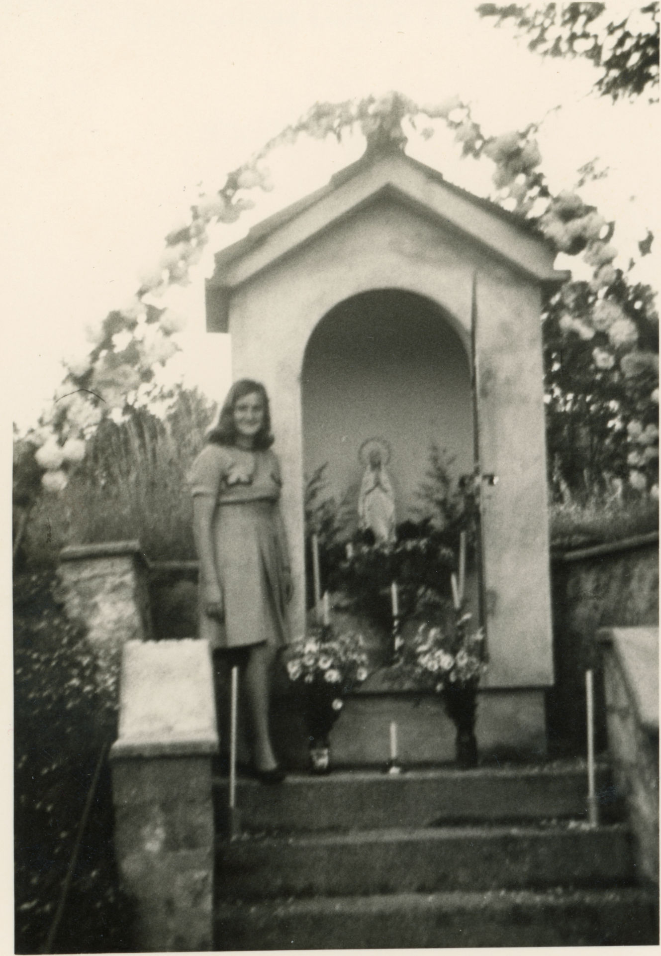 La ragazza e il Capitello