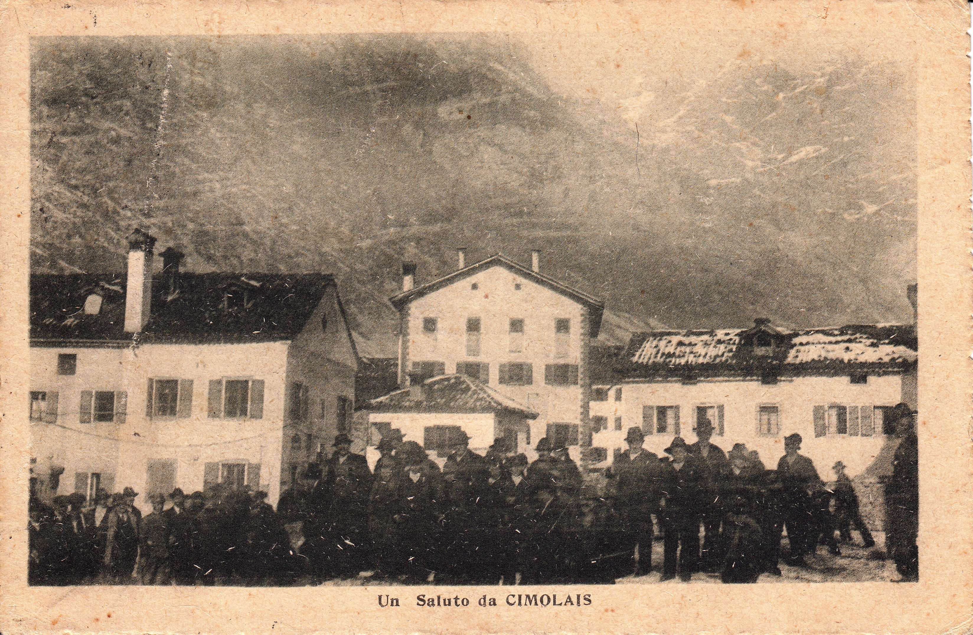 CIMOLAIS - Piazza della Chiesa