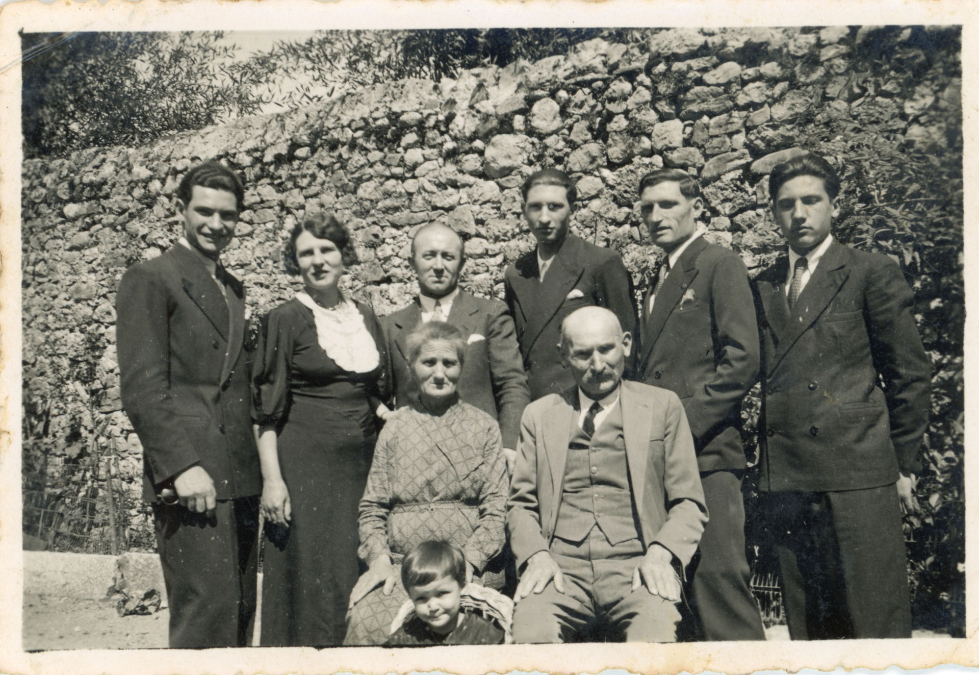 FAMIGLIA COZZARINI