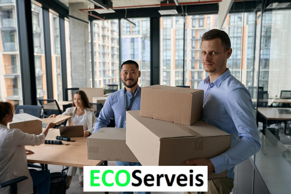 Eliminación de muebles viejos sin complicaciones en Solivella