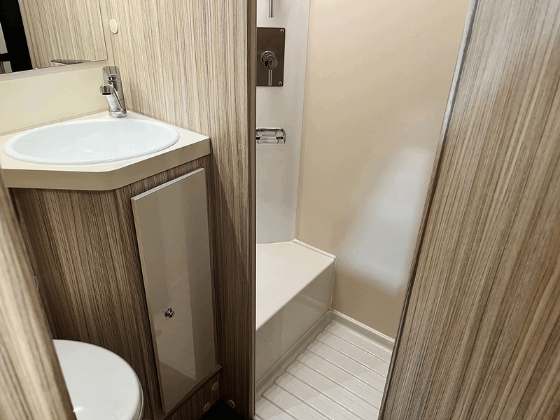 ELNAGH T-LOFT 450