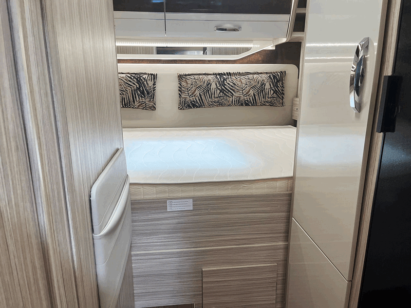 ELNAGH T-LOFT 450
