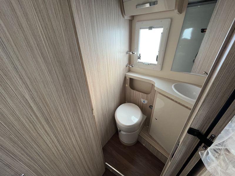 PERFILADA ELNAGH T LOFT 530