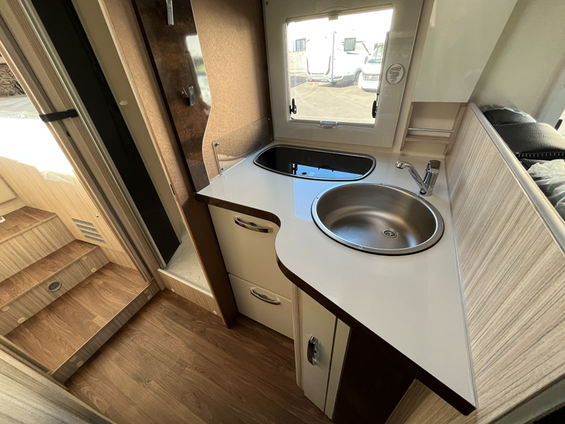 PERFILADA ELNAGH T LOFT 530