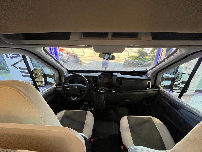 MCLOUIS GLAMYS 320 FORD CAMBIO AUT