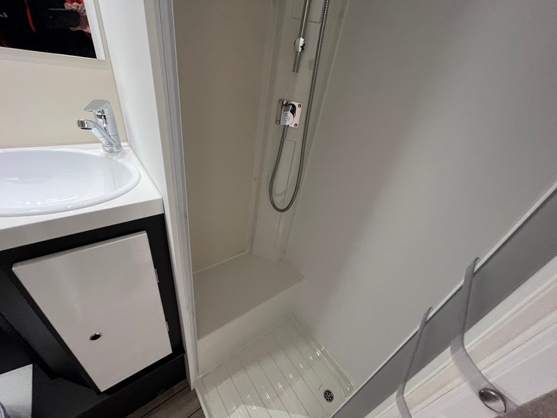 MCLOUIS GLAMYS 320 FORD CAMBIO AUT