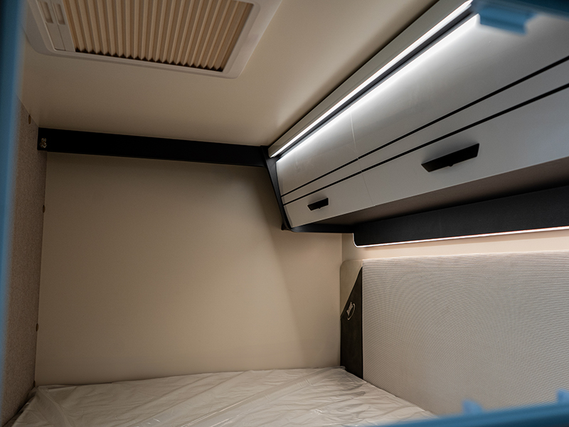 MCLOUIS MC4 300 FORD 360